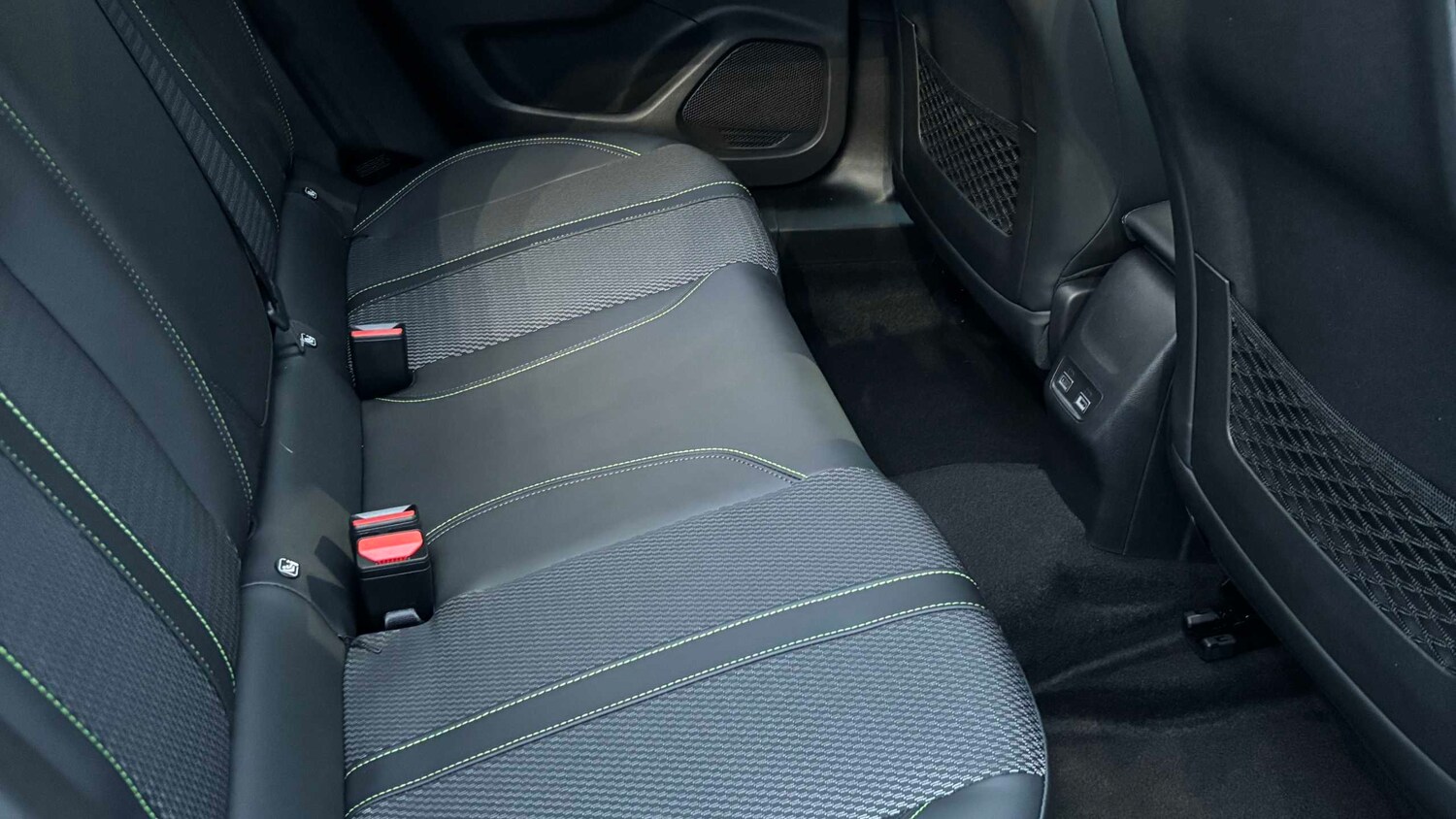 Used Peugeot 2008 2025 for sale - 77856405: Photo 14