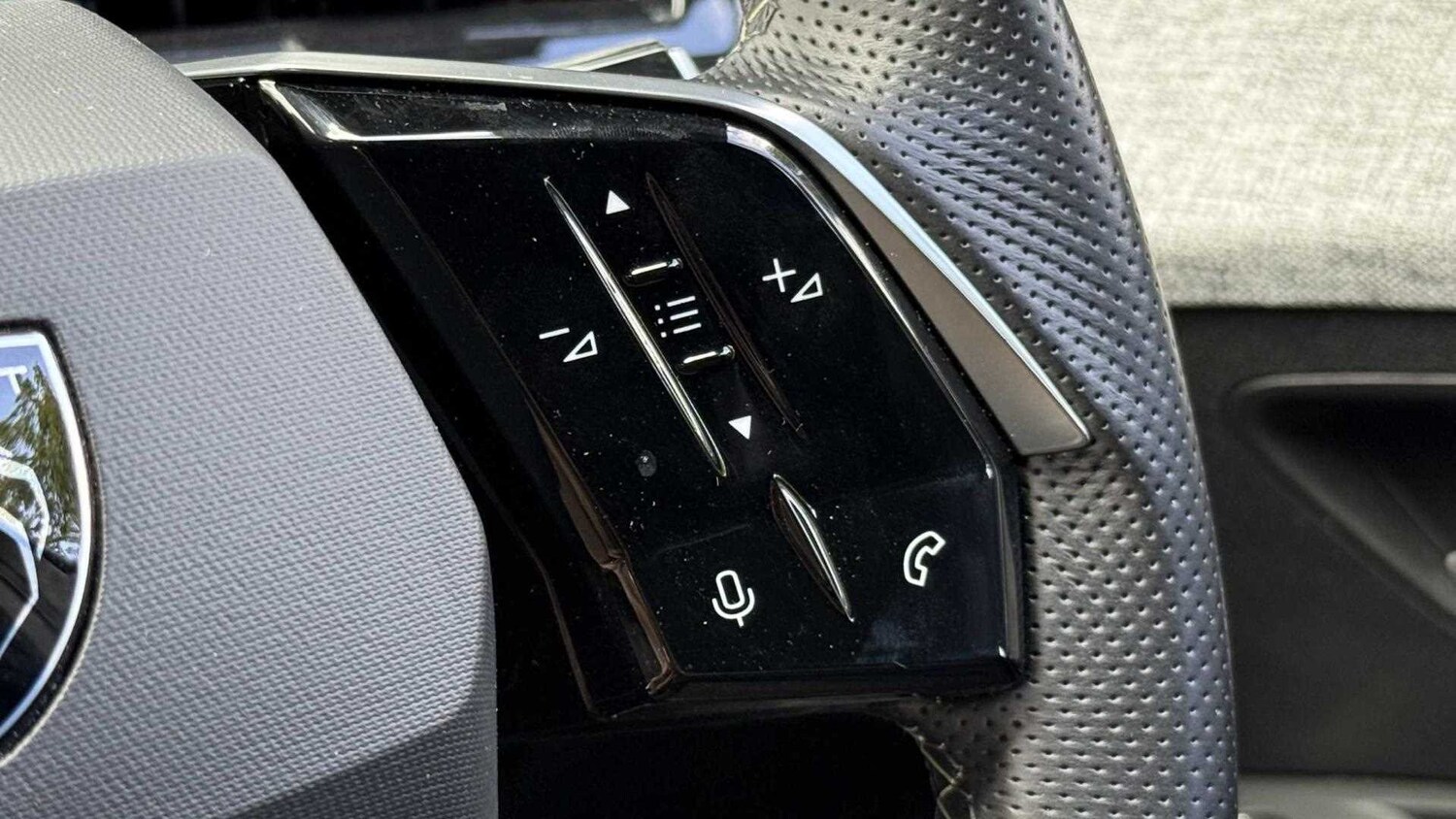 Used Peugeot 5008 2024 for sale - 77856604: Photo 21