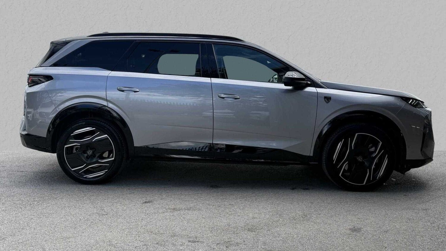 Used Peugeot 5008 2024 for sale - 77856604: Photo 6