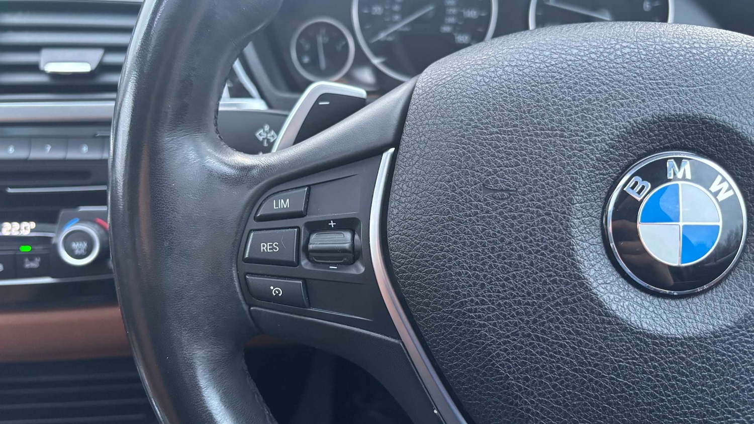 Used BMW 3 Series for sale - 77857245: Photo 11