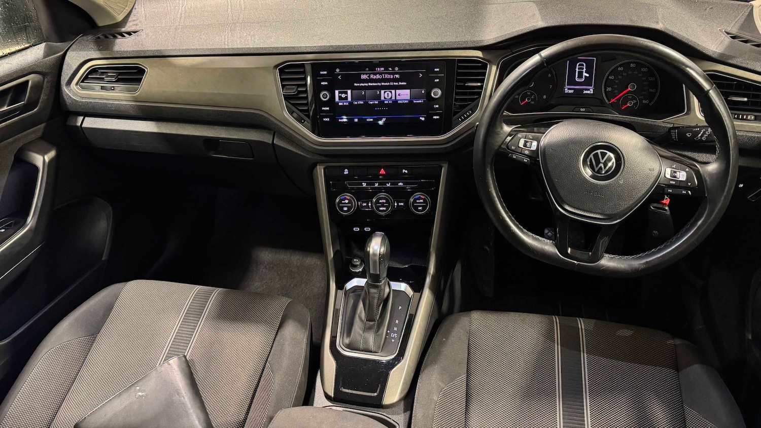 Used Volkswagen T-Roc 2021 for sale - 77860156: Photo 10