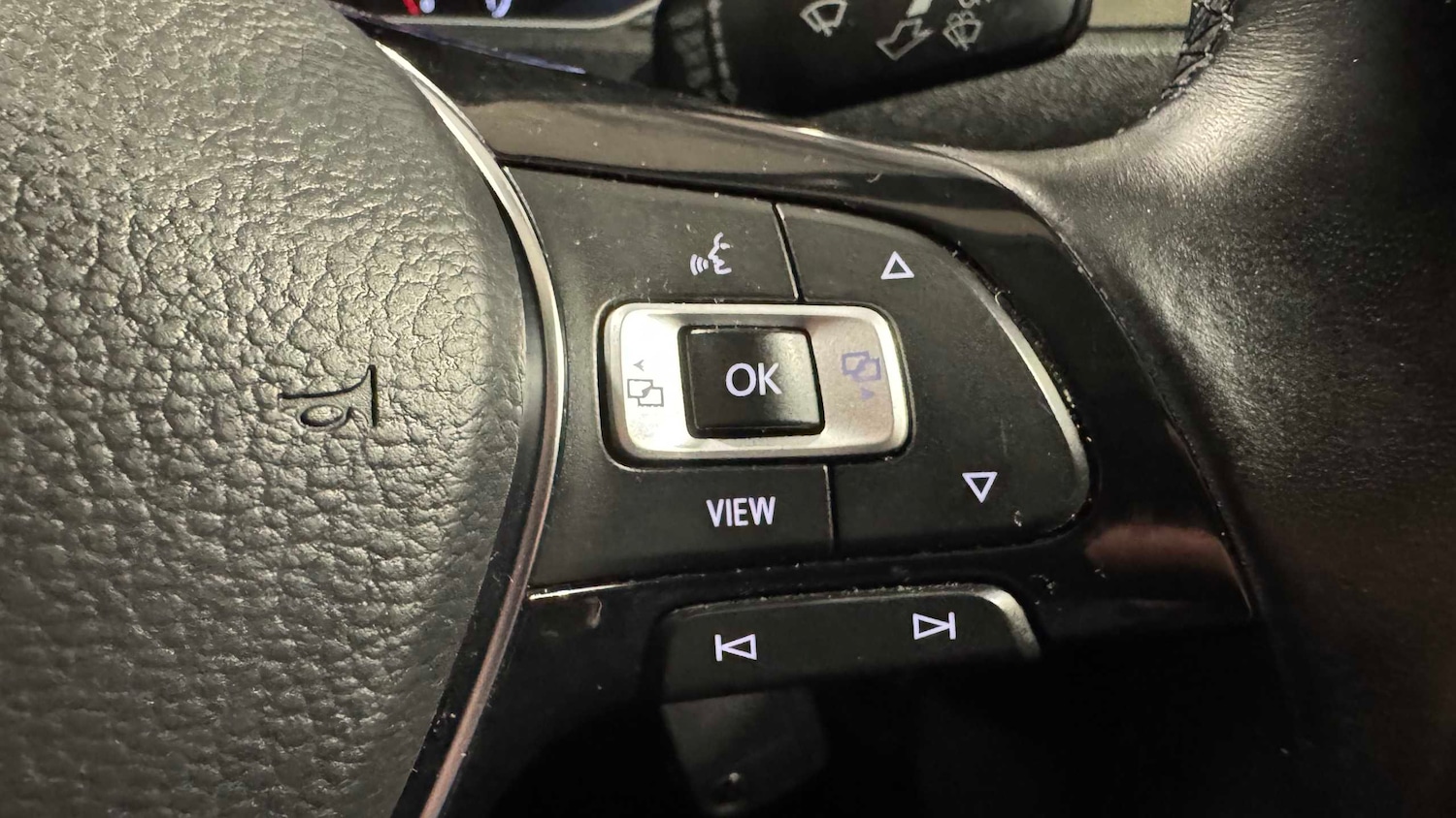 Used Volkswagen T-Roc 2021 for sale - 77860156: Photo 14