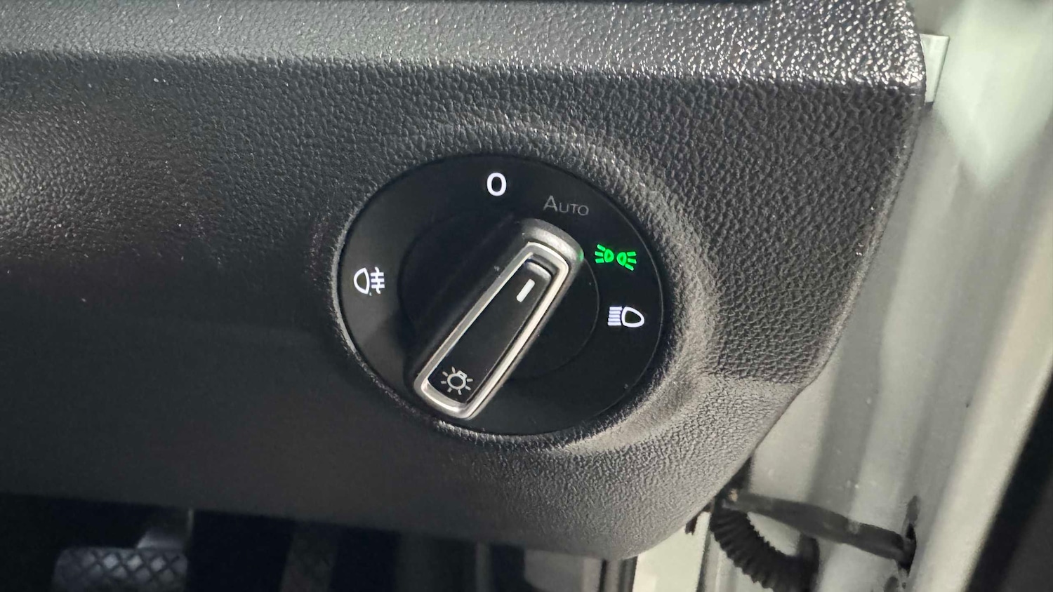 Used Volkswagen T-Roc 2021 for sale - 77860156: Photo 19