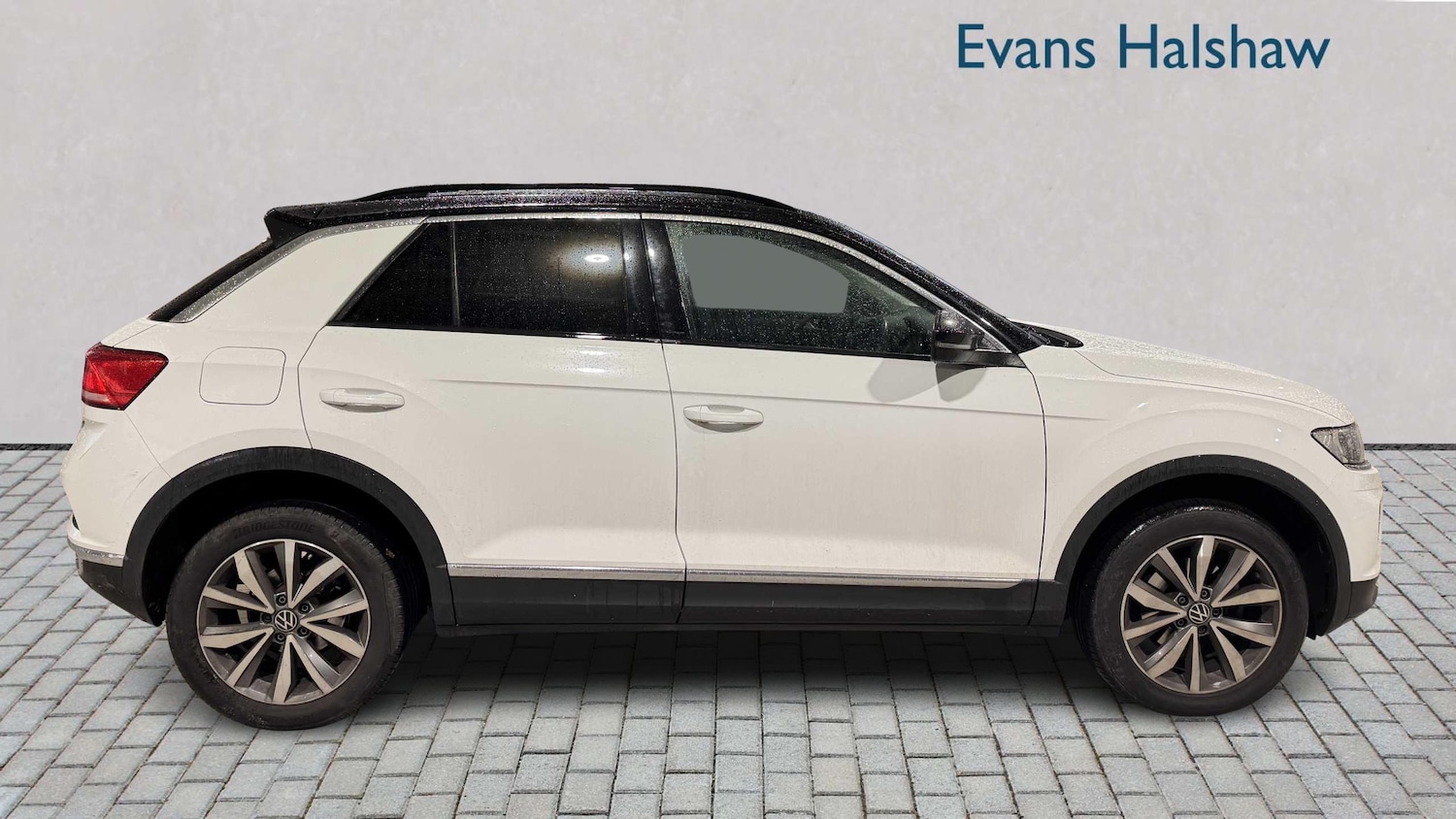 Used Volkswagen T-Roc 2021 for sale - 77860156: Photo 8