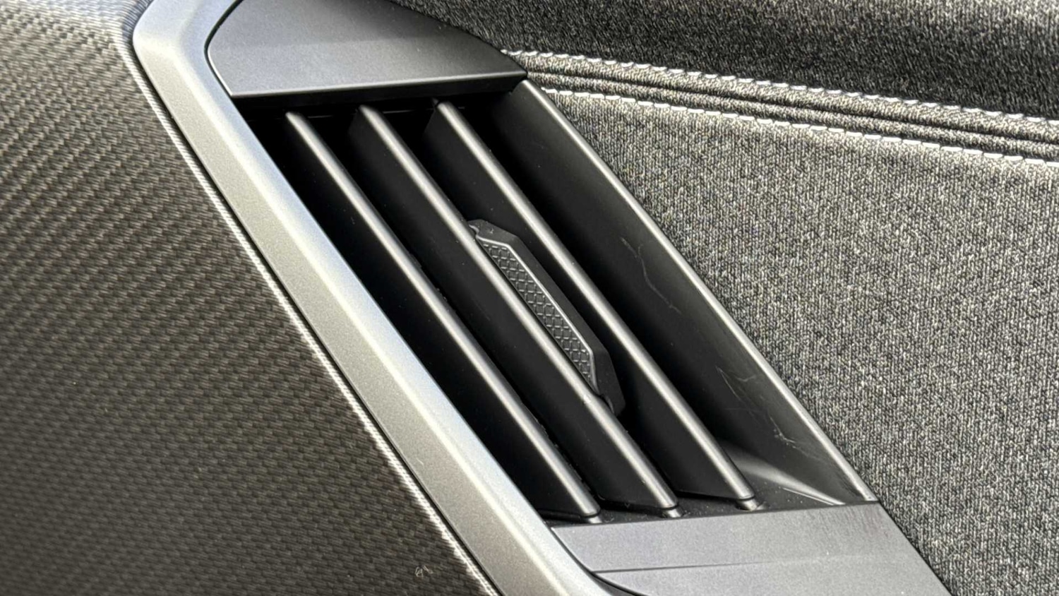 Used Vauxhall Grandland 2024 for sale - 77859352: Photo 27