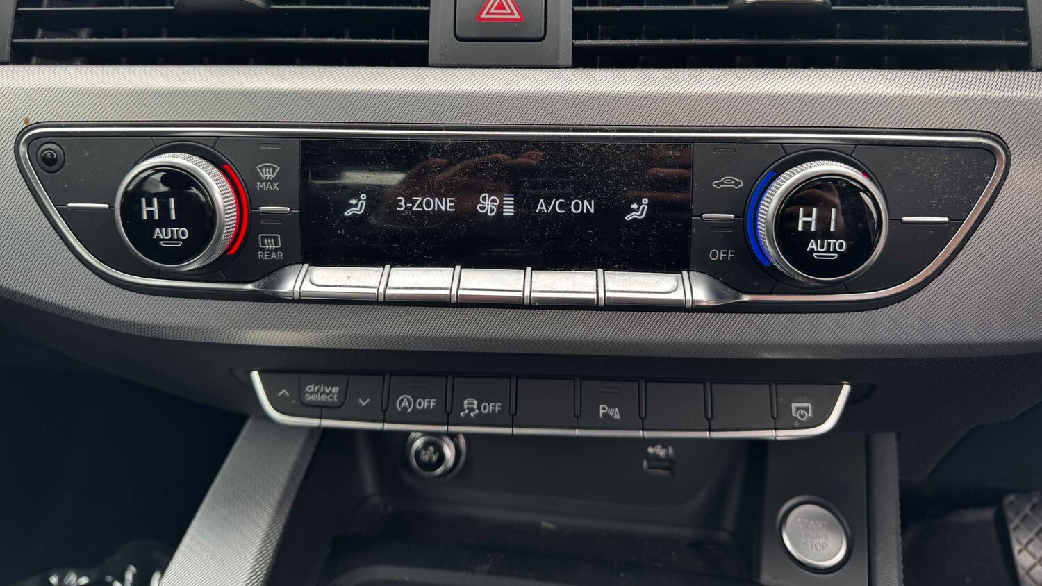 Used Audi A4 2019 for sale - 77856639: Photo 19