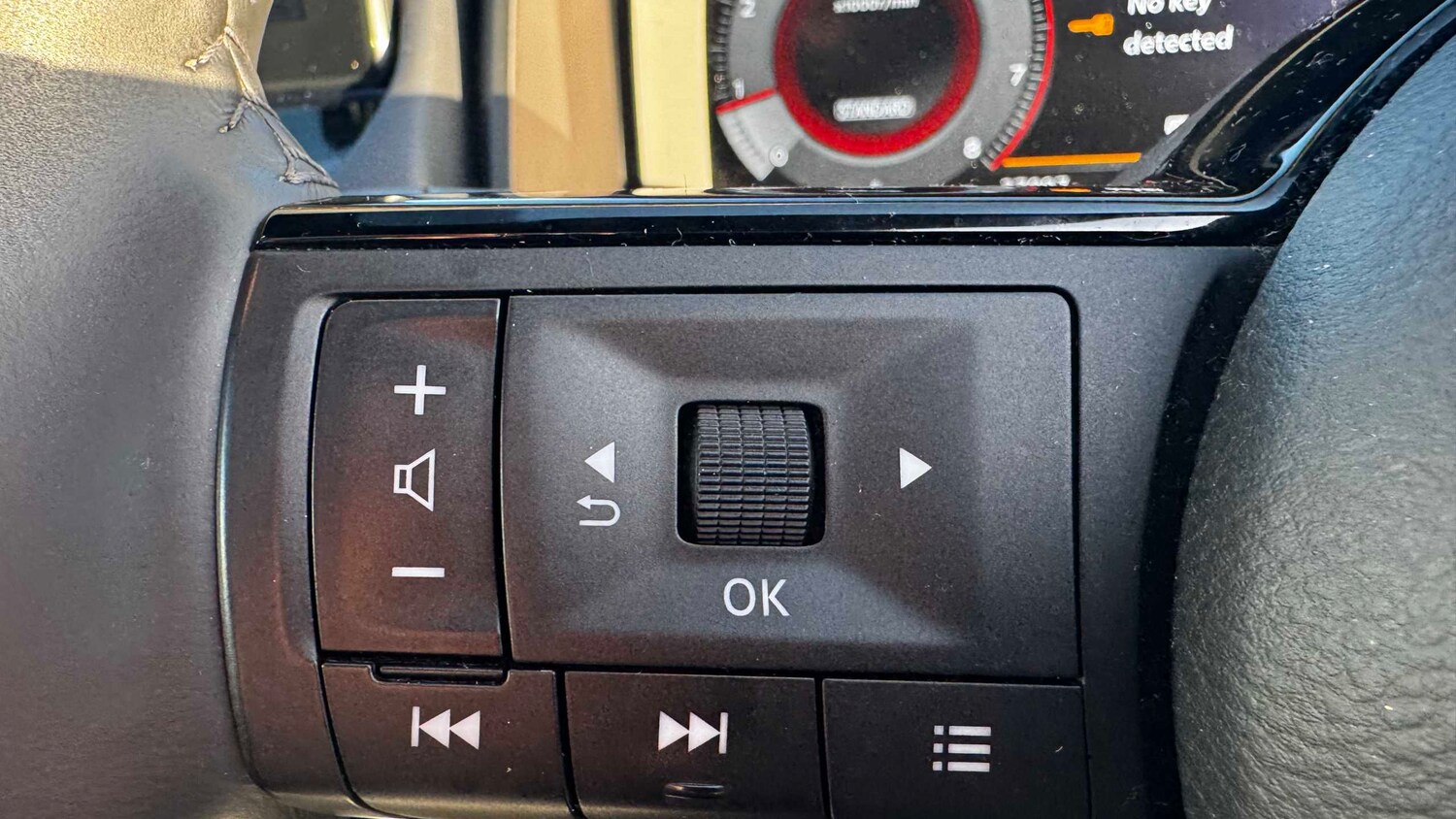 Used Nissan Qashqai for sale - 77860648: Photo 20