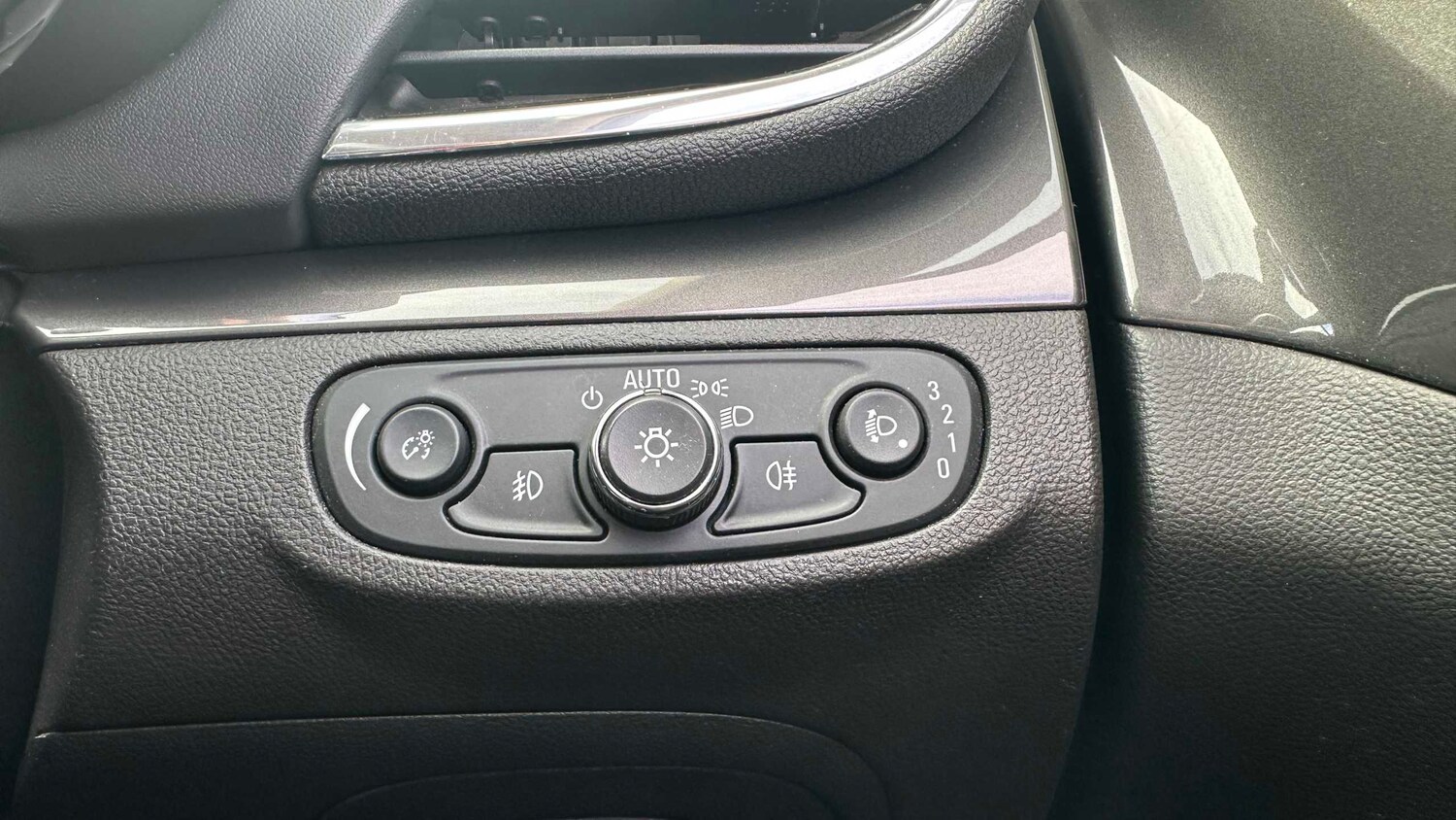 Used Vauxhall Mokka X 2017 for sale - 77856750: Photo 15