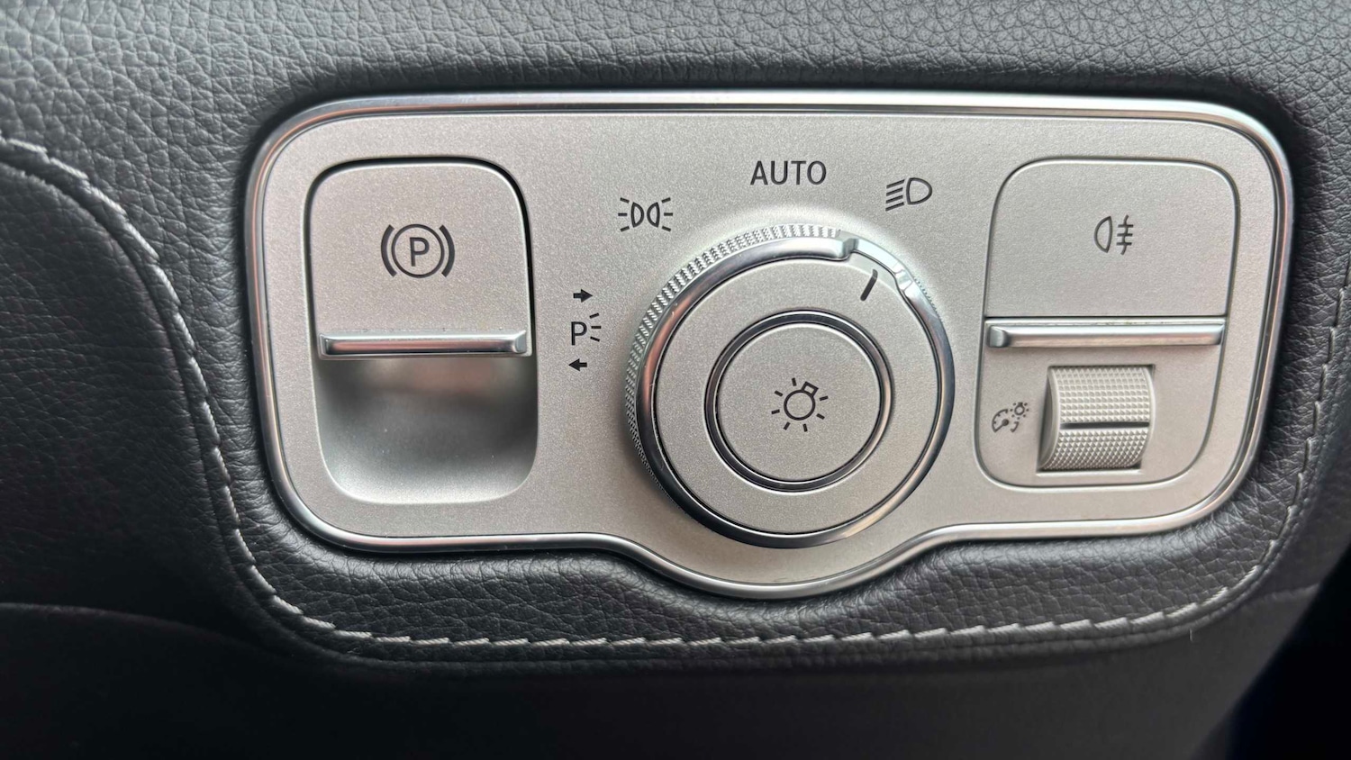 Used Mercedes-Benz GLE for sale - 77858689: Photo 25