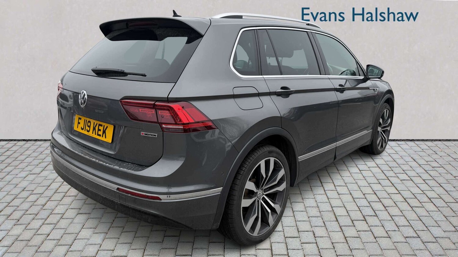 Used Volkswagen Tiguan 2019 for sale - 77856385: Photo 6