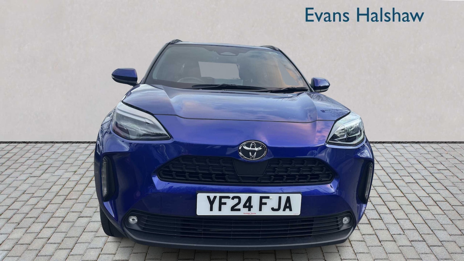 Used Toyota Yaris Cross for sale - 77860378: Photo 2