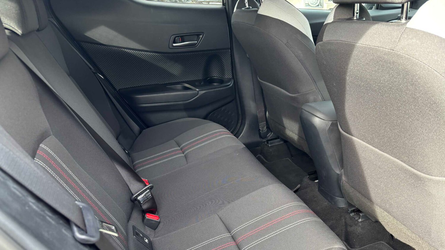 Used Toyota C-HR for sale - 77862547: Photo 10