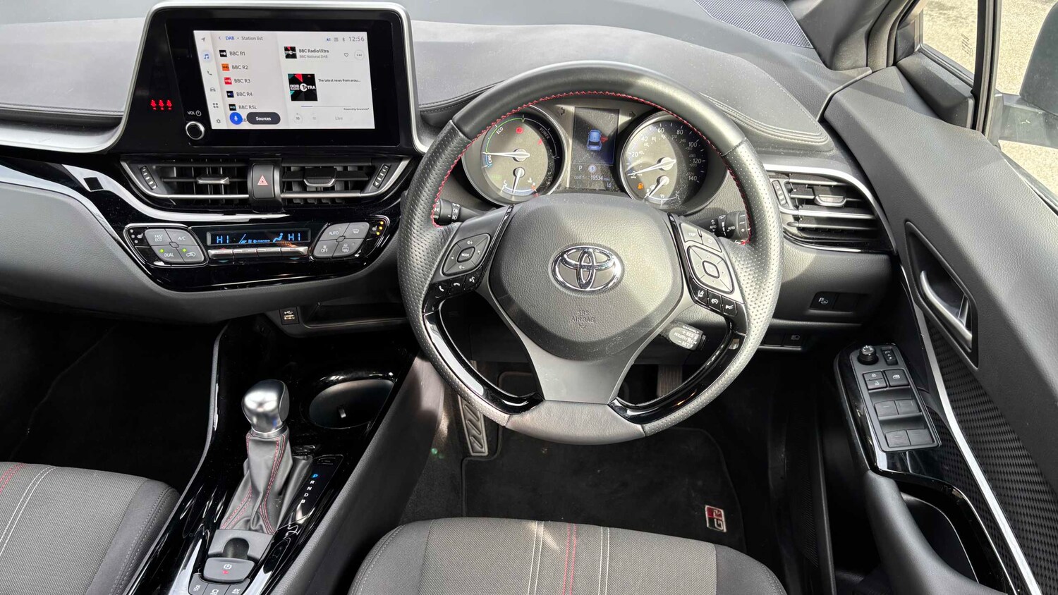 Used Toyota C-HR for sale - 77862547: Photo 13