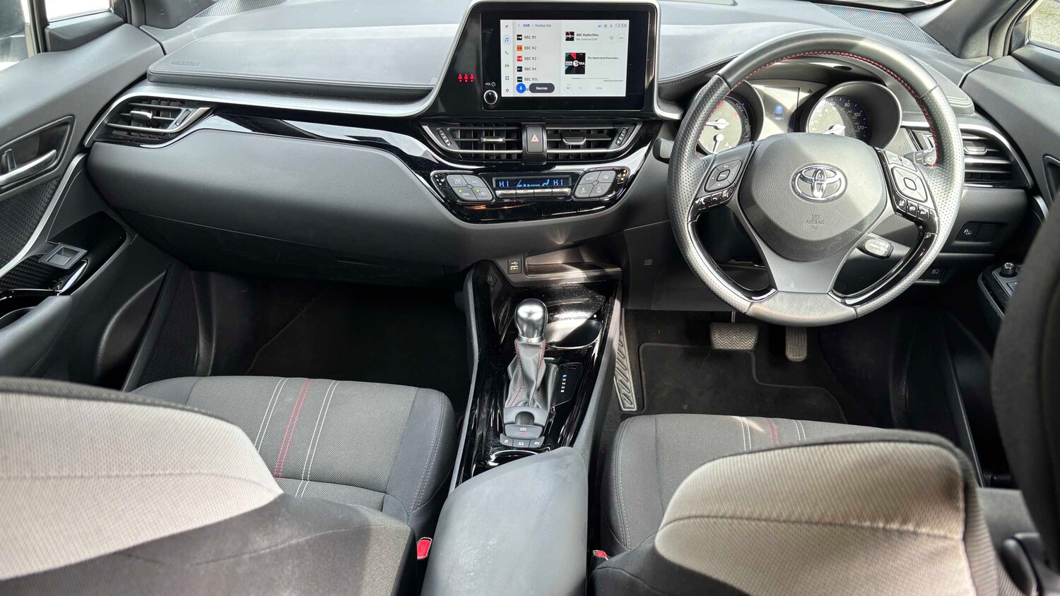 Used Toyota C-HR for sale - 77862547: Photo 14