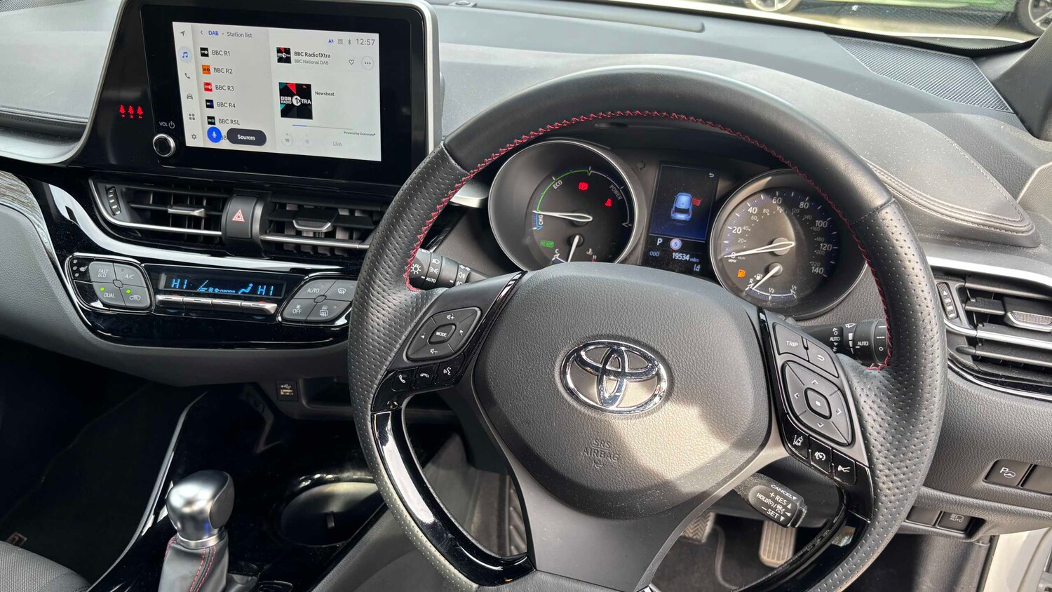 Used Toyota C-HR for sale - 77862547: Photo 17