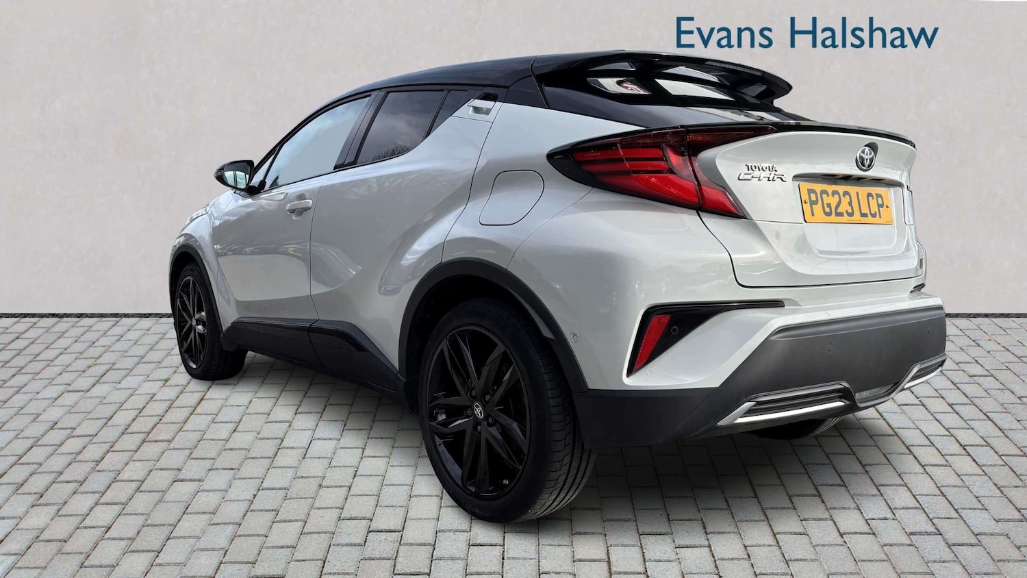 Used Toyota C-HR for sale - 77862547: Photo 5