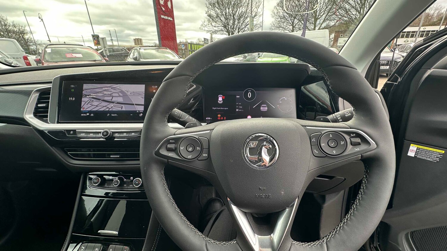 Used Vauxhall Grandland 2024 for sale - 77857838: Photo 17