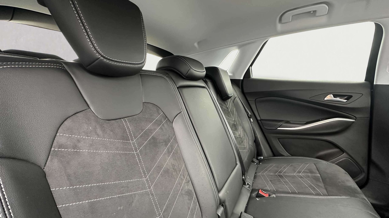 Used Vauxhall Grandland 2024 for sale - 77857838: Photo 5