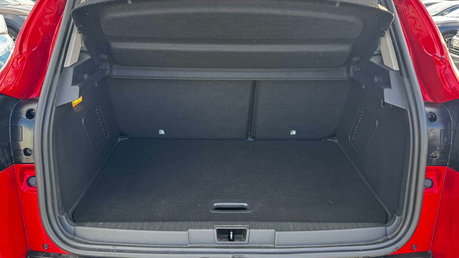 Used Renault Captur for sale - 77862688: Photo 8