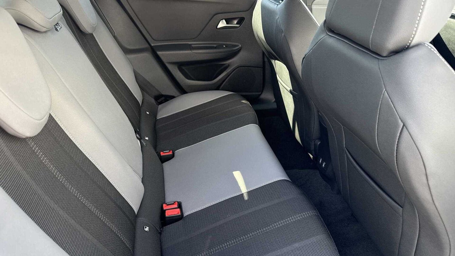 Used Vauxhall Mokka 2025 for sale - 77857960: Photo 26