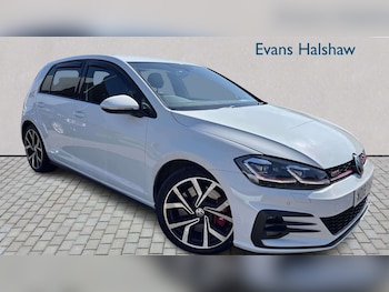 Used Volkswagen Golf 2018 for sale - 79065011: Photo