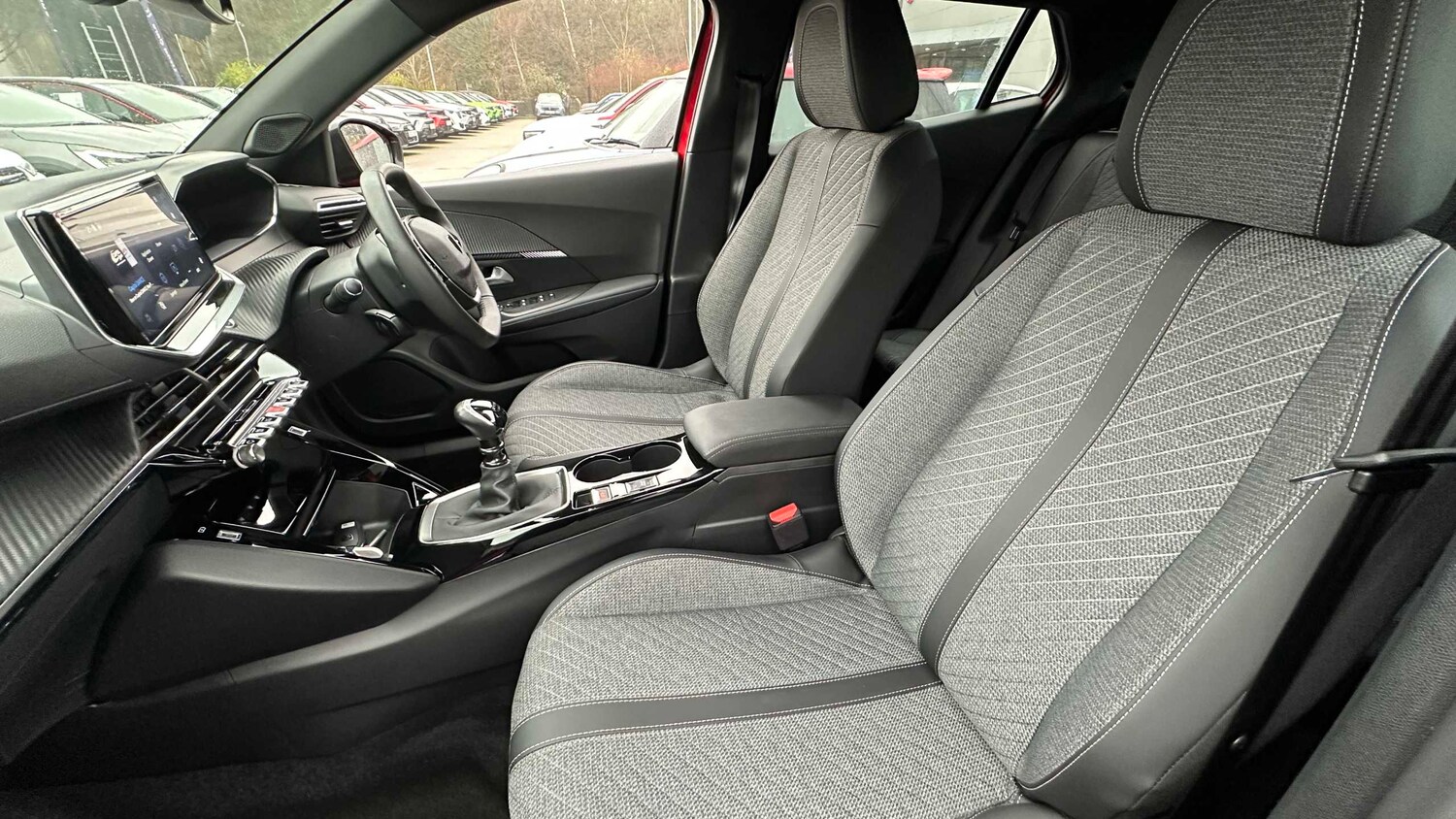 Used Peugeot 2008 for sale - 77862177: Photo 9