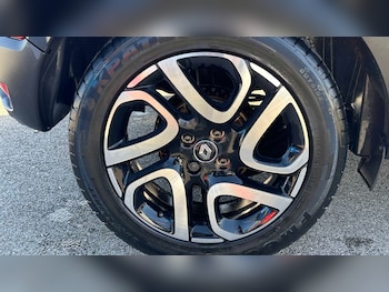 Used Renault Captur 2018 for sale - 78949374: Photo