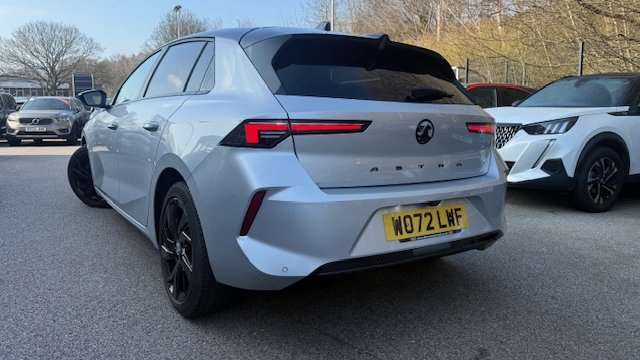 Used Vauxhall Astra 2023 for sale - 77960840: Photo 2
