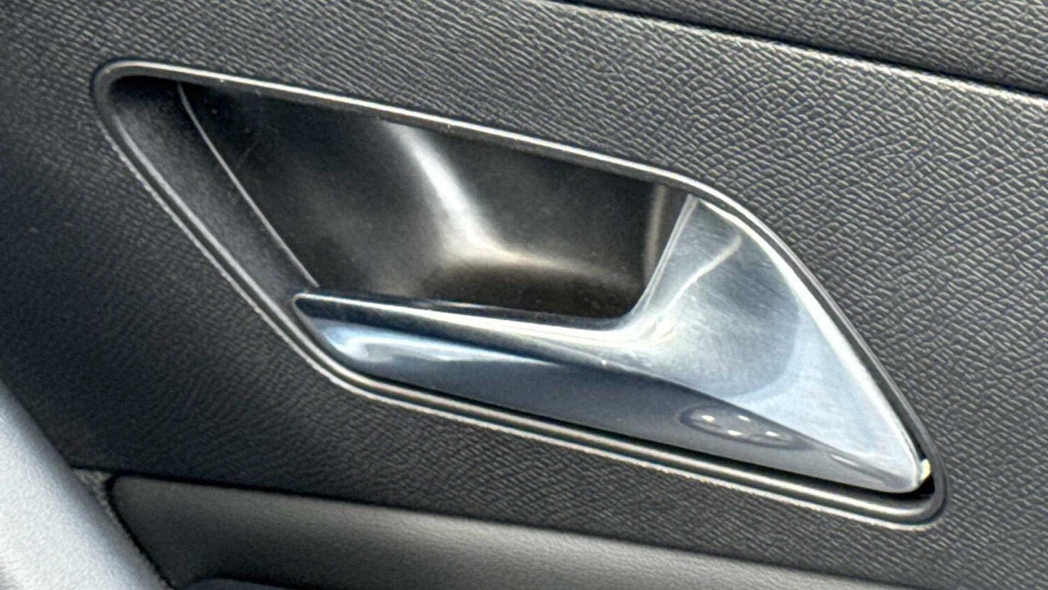 Used Peugeot 308 for sale - 77860202: Photo 29