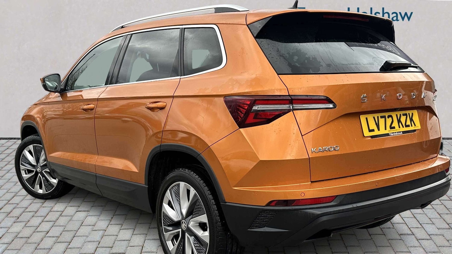 Used Skoda Karoq 2023 for sale - 77856698: Photo 2