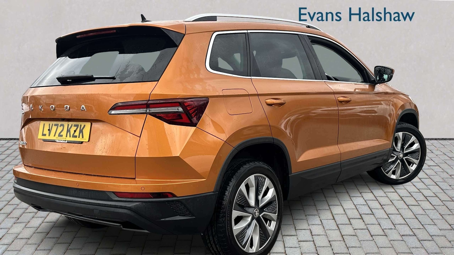 Used Skoda Karoq 2023 for sale - 77856698: Photo 3