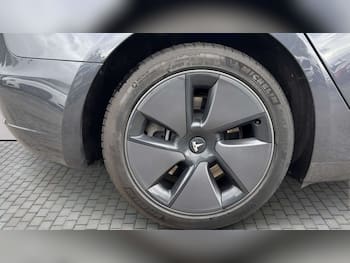 Used Tesla Model 3 2023 for sale - 79579741: Photo