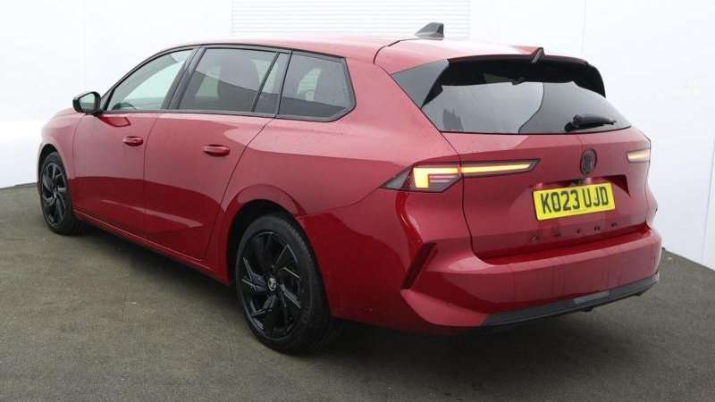 Used Vauxhall Astra 2023 for sale - 77995980: Photo 2