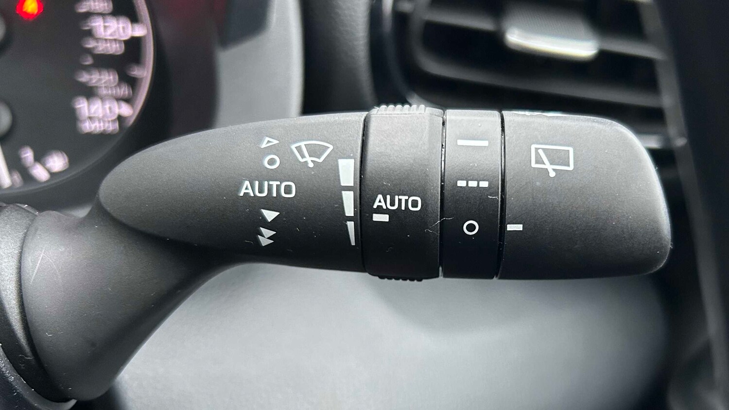 Used Toyota Yaris 2022 for sale - 77856881: Photo 8