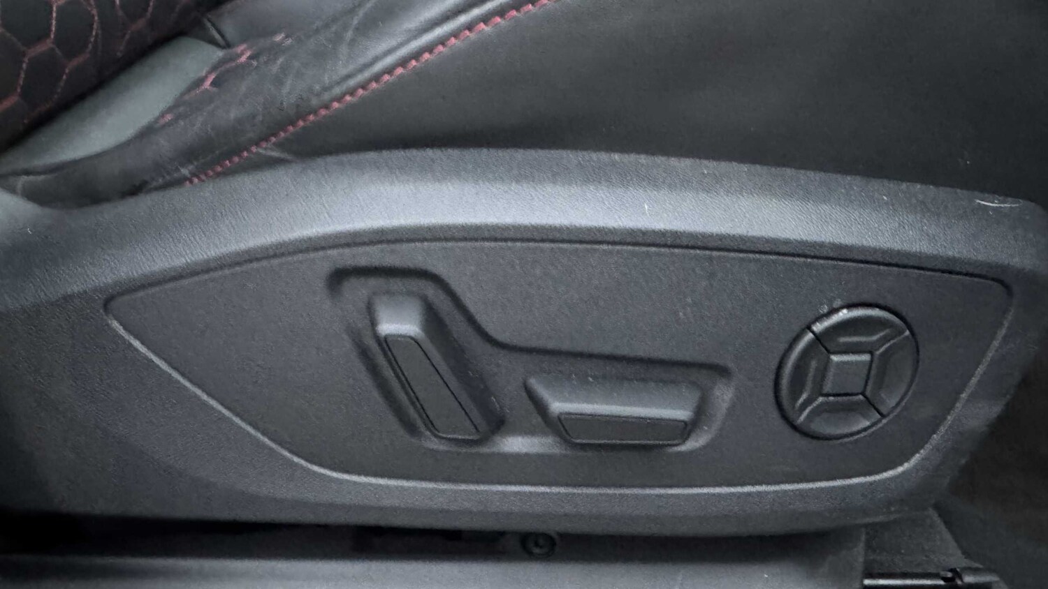 Used Audi RS Q3 2021 for sale - 78208974: Photo 26