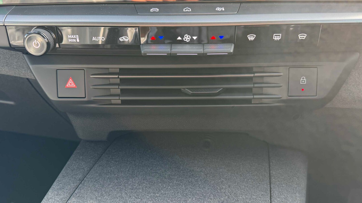 Used Vauxhall Grandland for sale - 77862218: Photo 14