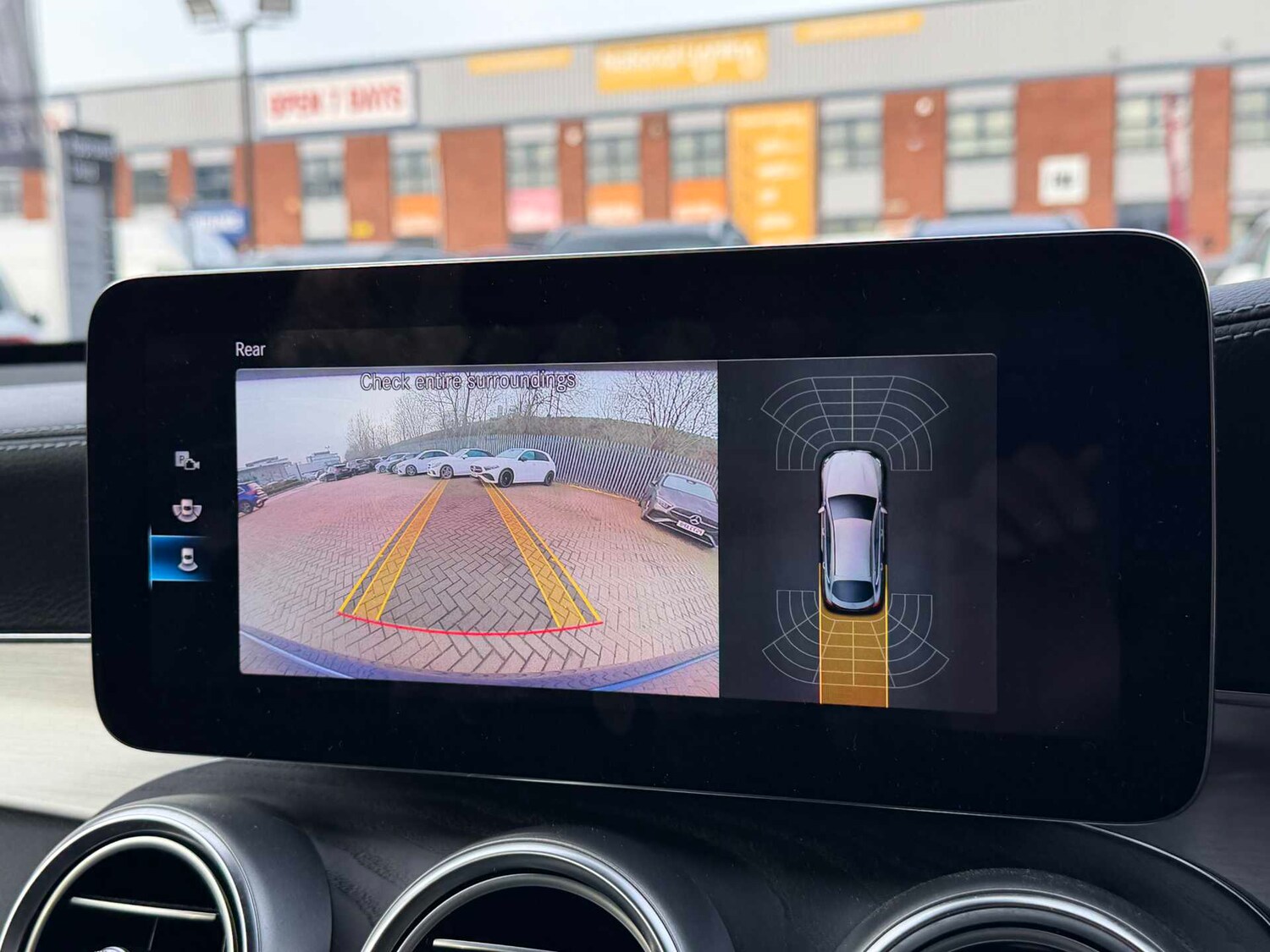 Used Mercedes-Benz GLC 2021 for sale - 77859182: Photo 27