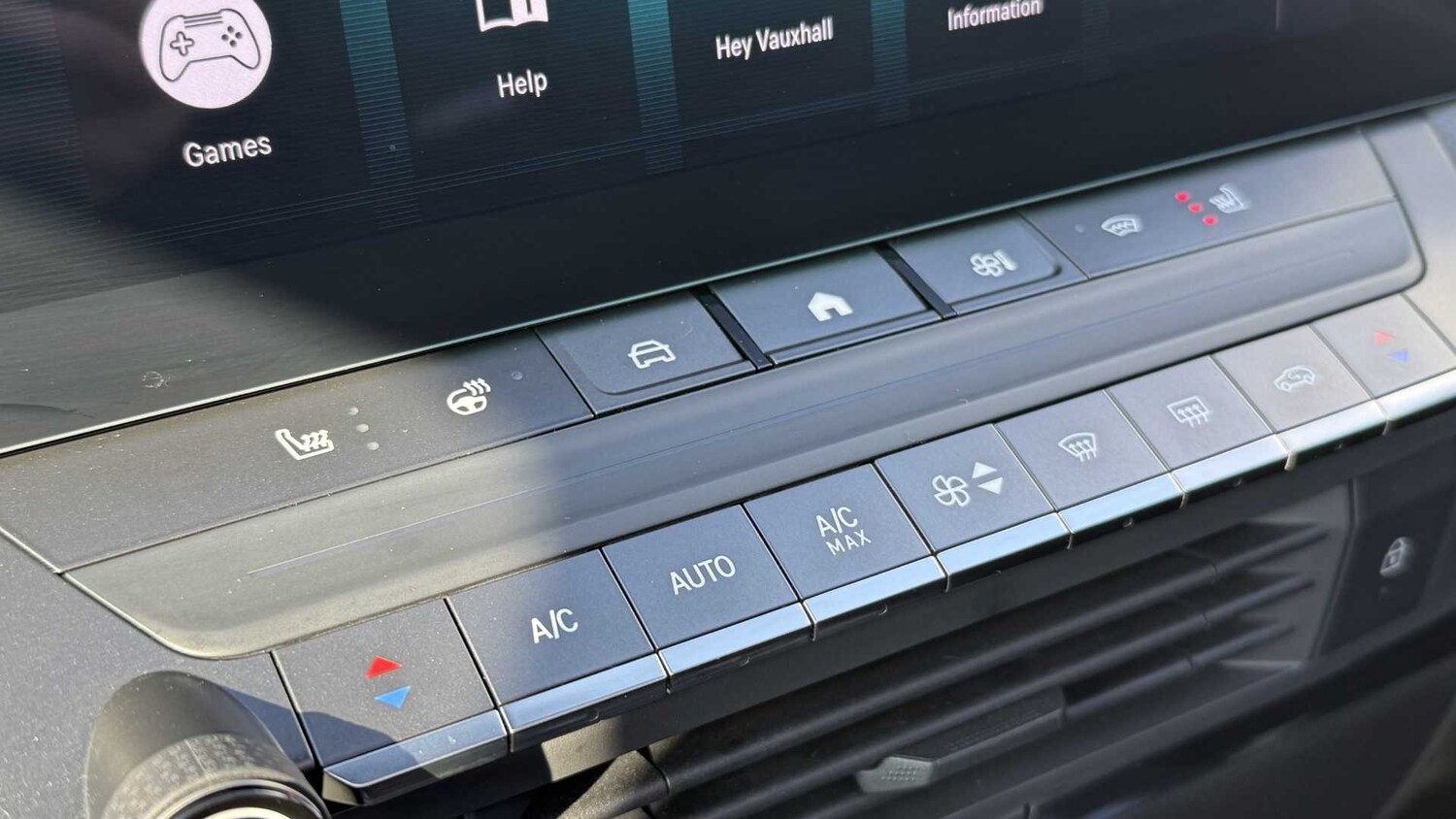 Used Vauxhall Astra for sale - 77859839: Photo 32