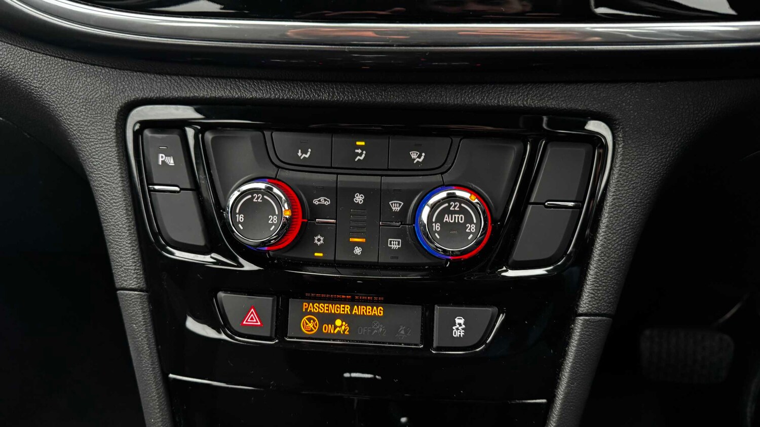 Used Vauxhall Mokka X 2019 for sale - 77856421: Photo 25