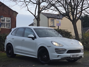 Used Porsche Cayenne 2013 for sale - 78580020: Photo