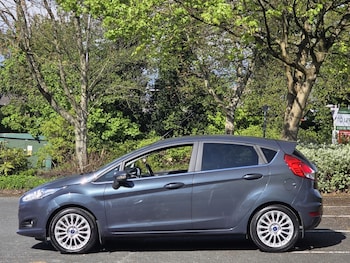 Used Ford Fiesta 2015 for sale - 78532642: Photo