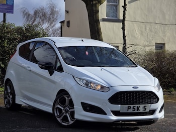 Used Ford Fiesta 2015 for sale - 78332925: Photo