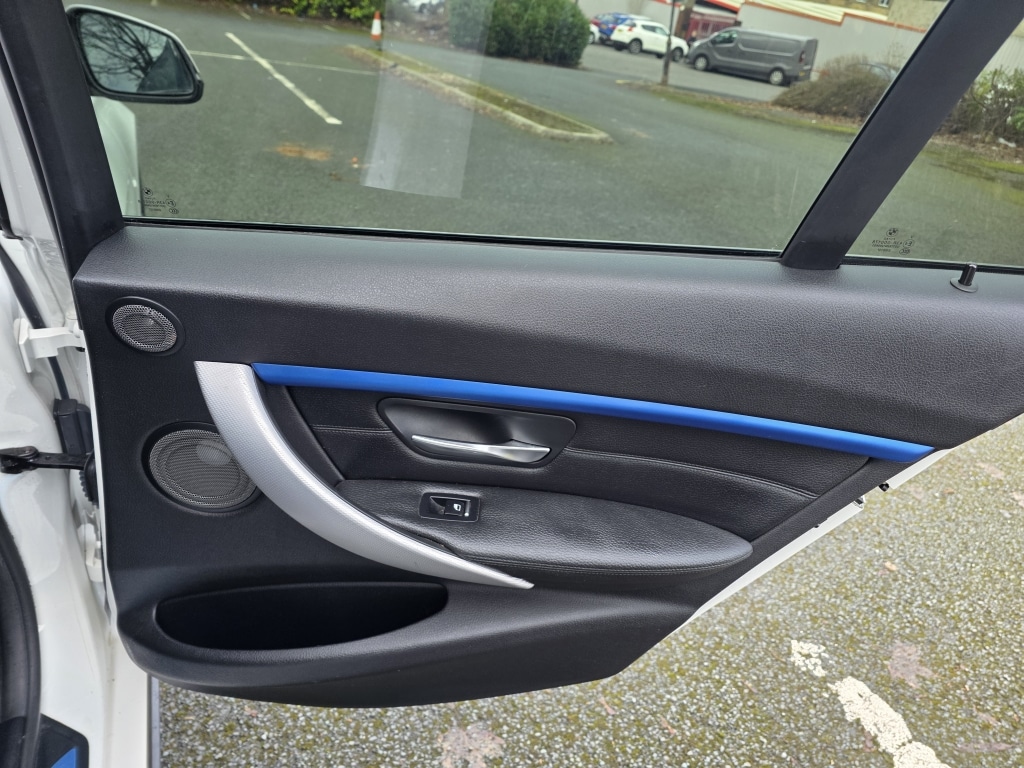 Used BMW 3 Series 2016 for sale - 77544539: Photo 29