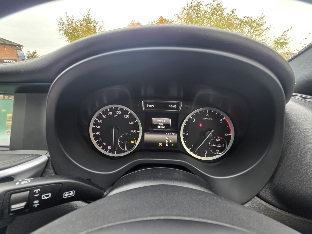 Used Infiniti Q30 2016 for sale - 76243953: Photo 10