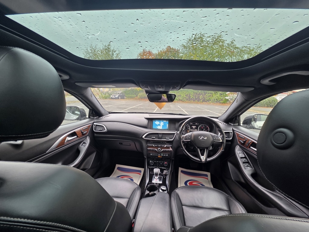 Used Infiniti Q30 2016 for sale - 76243953: Photo 14