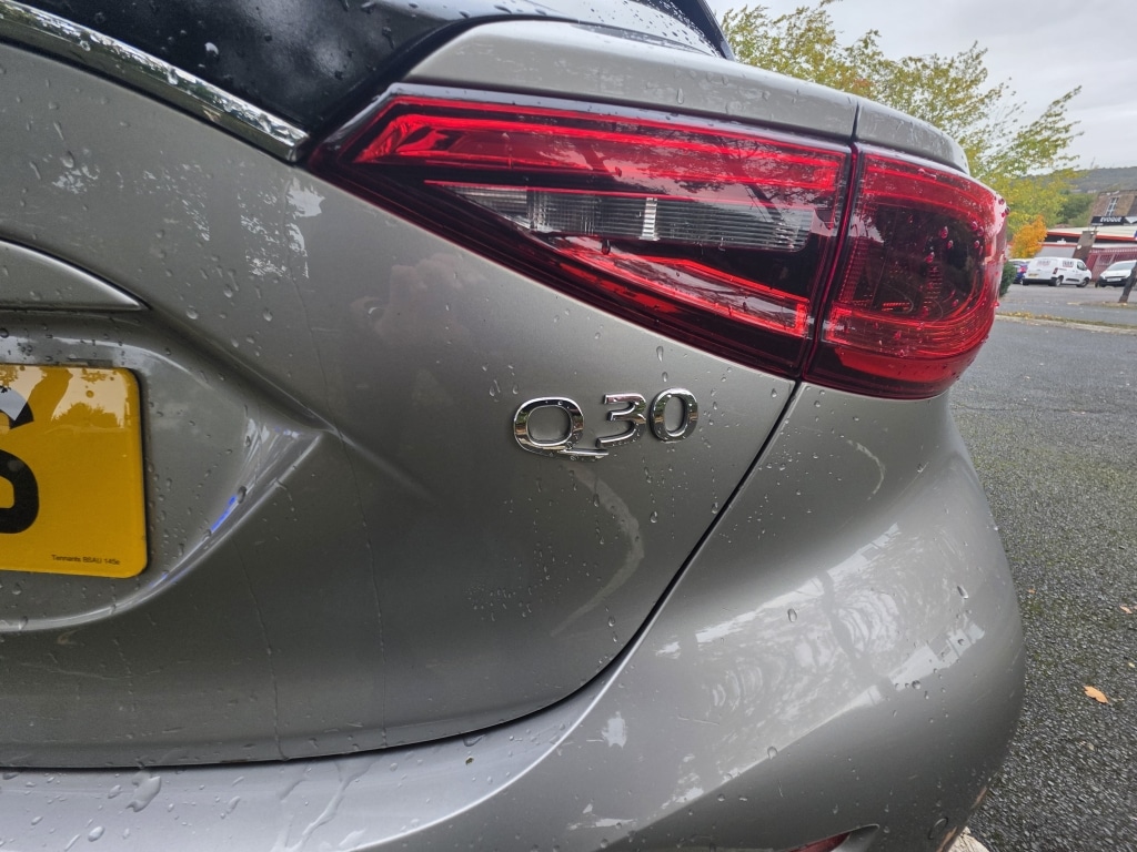 Used Infiniti Q30 2016 for sale - 76243953: Photo 21