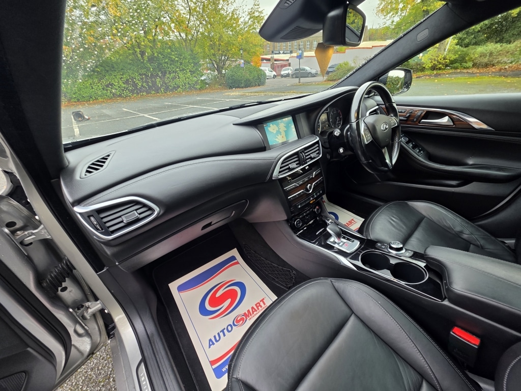 Used Infiniti Q30 2016 for sale - 76243953: Photo 23