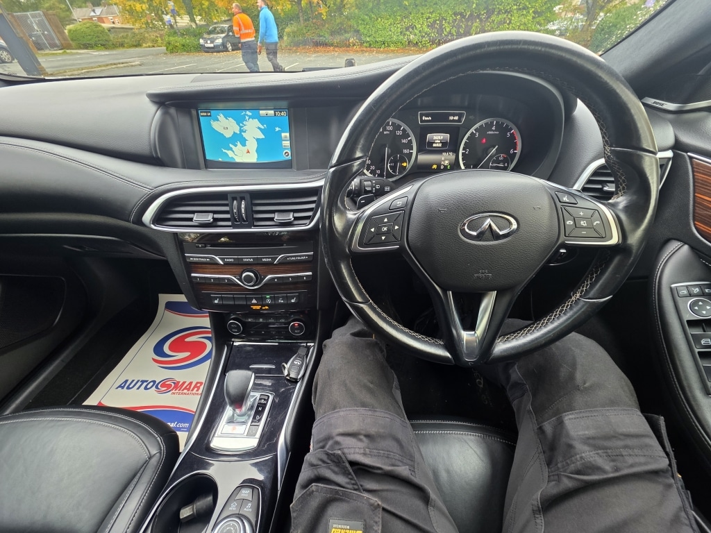 Used Infiniti Q30 2016 for sale - 76243953: Photo 26