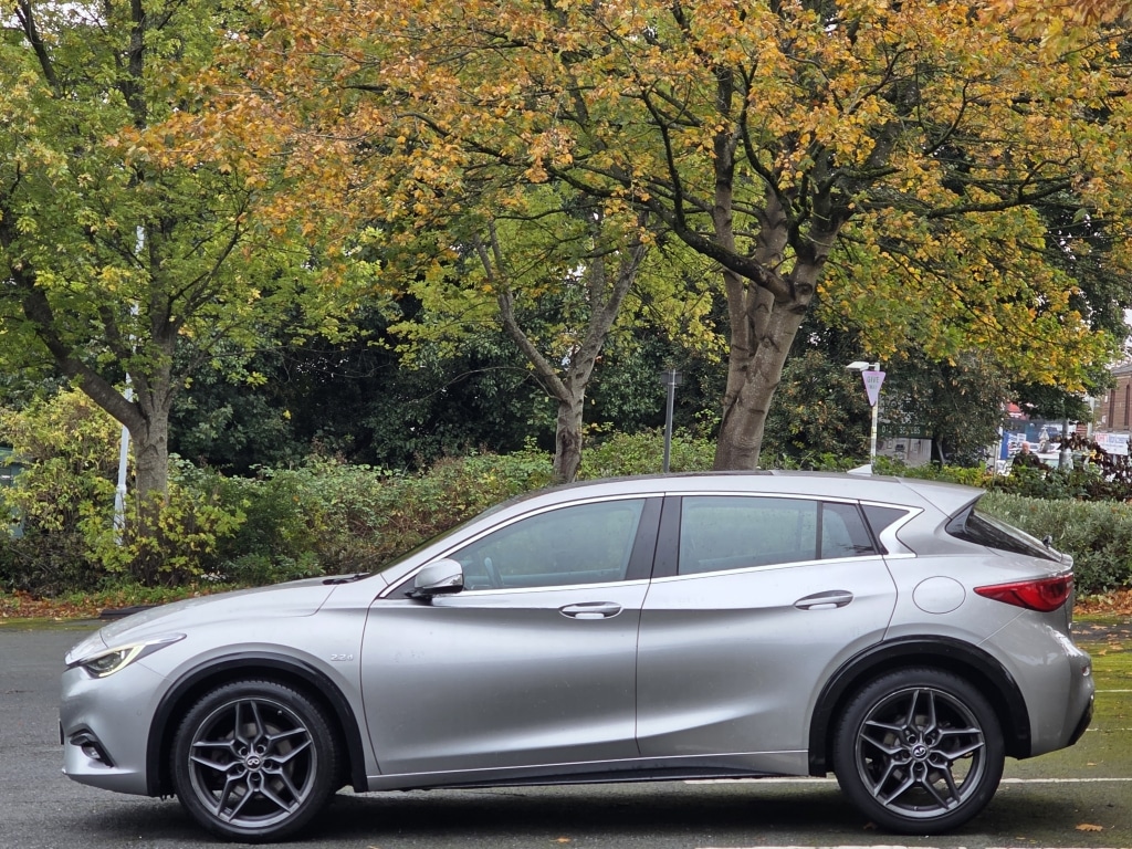 Used Infiniti Q30 2016 for sale - 76243953: Photo 4