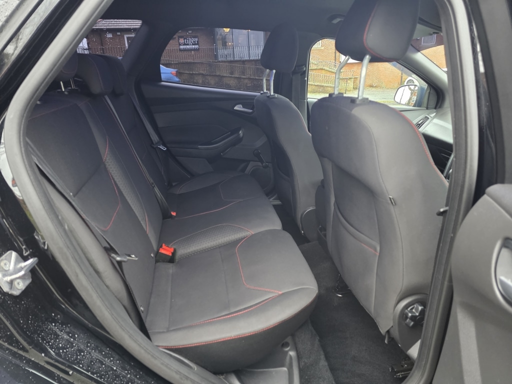 Used Ford Focus 2017 for sale - 76564911: Photo 12